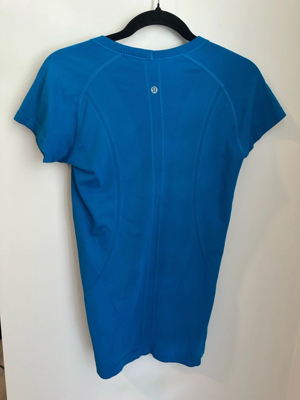 Lululemon swiftly t shirt